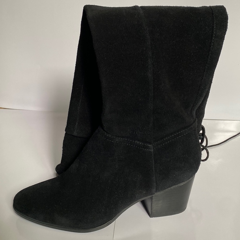 Aldo Womens over-the-knee high boots. Color is black suede. Size 7